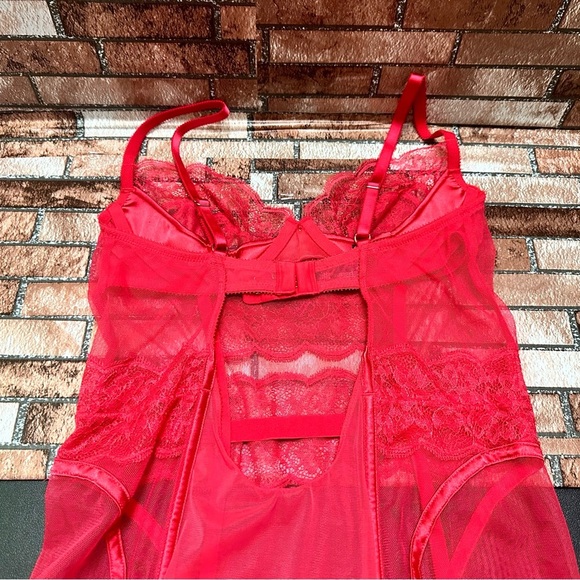 Victorias Secret Red Lace Corset 36B - Picture 4 of 7